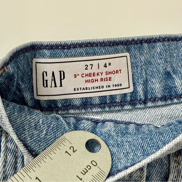 GAP High-Rise Denim Jorts Blue 27 (4R) 3” Inseam - Picture 7 of 7